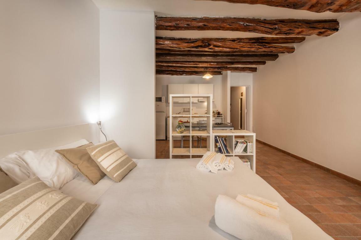 Remy Apartment كالياري المظهر الخارجي الصورة